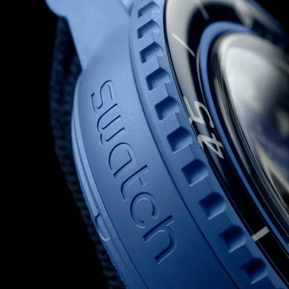 Blancpain Swatch Scuba Fifty Fathoms in Blue Authentic - Picture 5 of 11